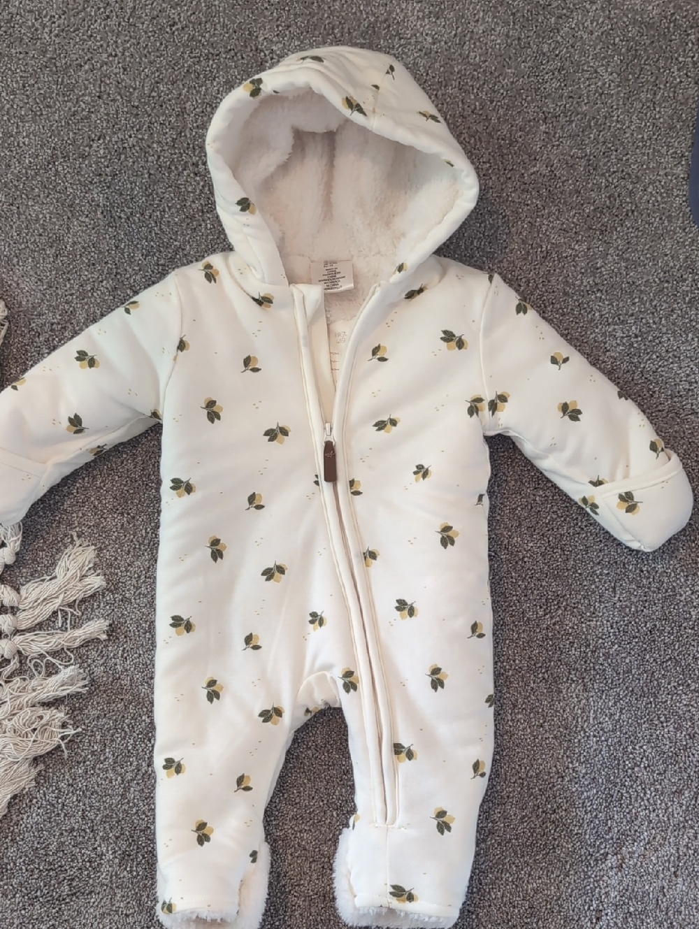 Cozy White Lemon -Print Hooded Baby One-Piece